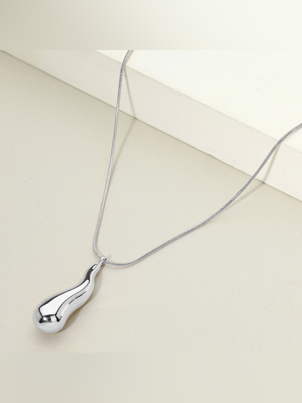 Stainless Steel Teardrop Pendant Necklace